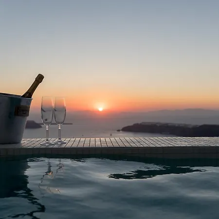 Abyssanto Suites&spa 3*